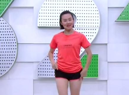 321动起来 培养健美形体 塑造自信自我