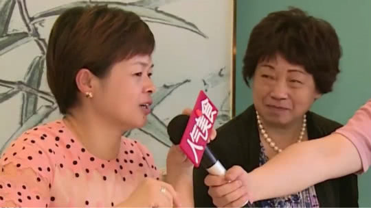 人气美食 静安寺4张桌子小店 23年只卖锅贴