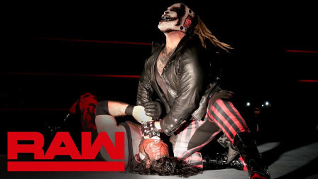 WWE RAW 2019 【RAW 09/16】凯恩出场救援，邪神随后降临