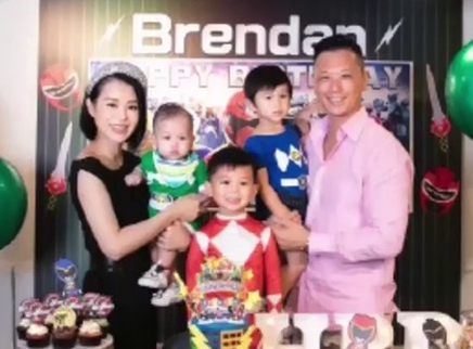 胡杏儿晒照庆祝结婚六周年