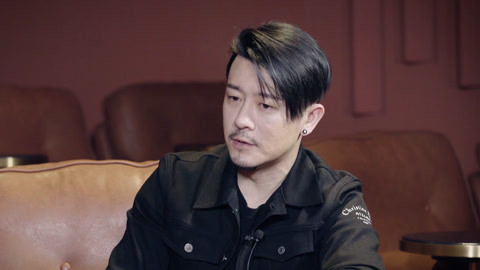毒叔会客厅 林雨申饰演新《倚天》杨逍翻身大火，节目自爆改名原因及人生观