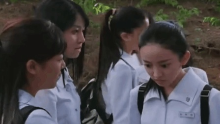老烟斗看电影 第一季 花季少女在学校惨遭欺凌 没想到母亲知道后竟然这么做