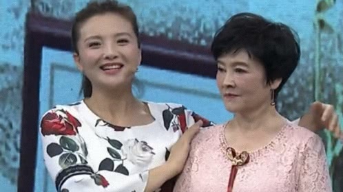 你看谁来了 梁丹妮现场曝光与冯远征情比金坚的爱情故事