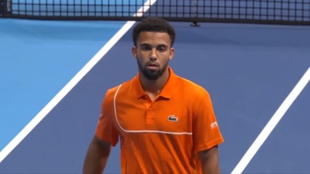 【全场回放】贝雷蒂尼退赛，菲斯晋级 2024ATP东京站第一轮