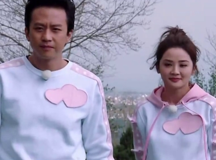 奔跑吧 邓超阿Sa上演“互喷”