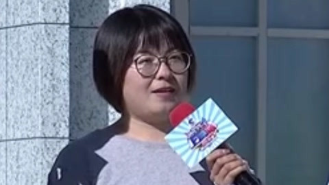 男生女生向前冲第十季 女冲客展示藏族舞蹈 闯关紧张主持人安慰