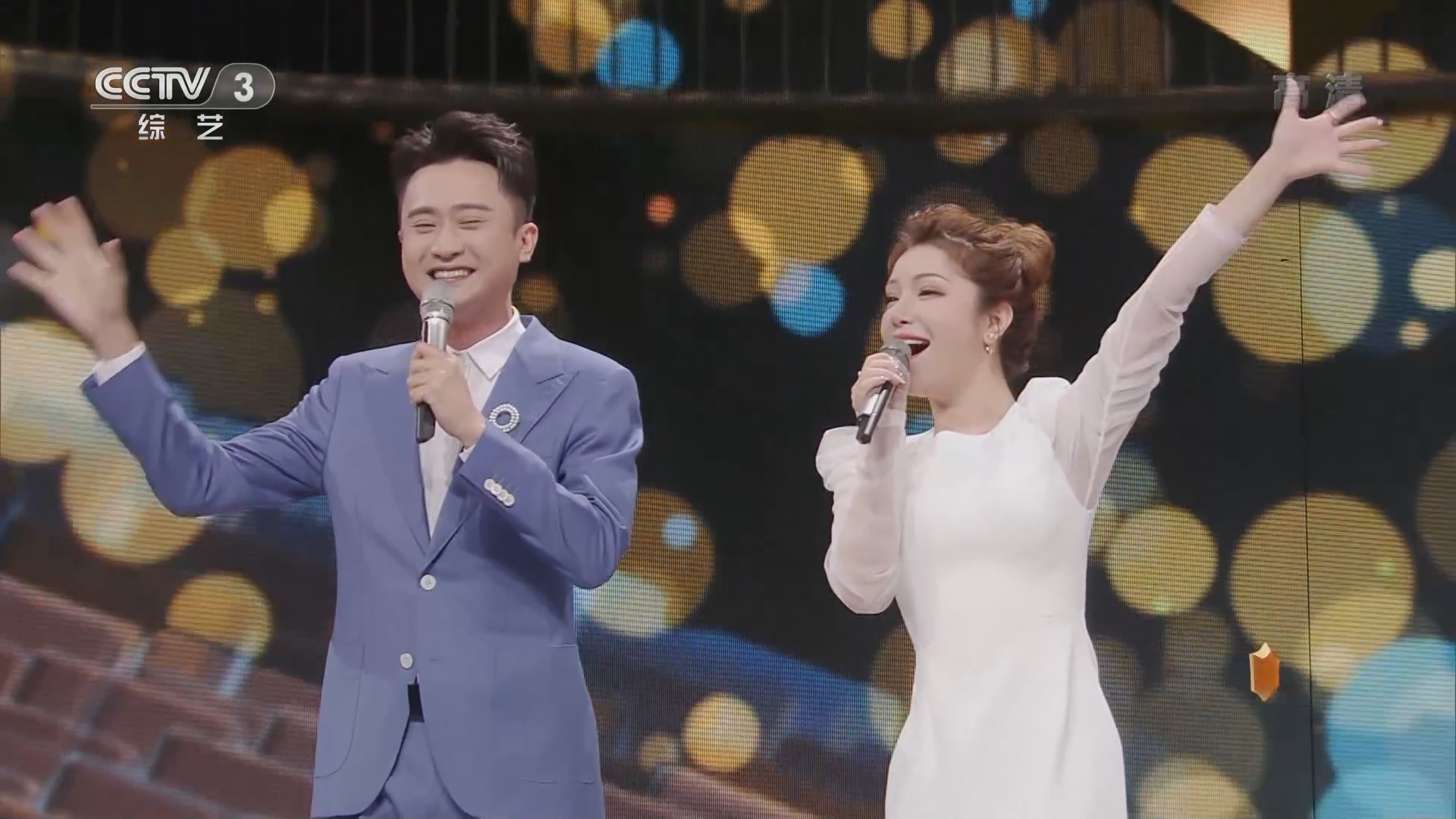 简介:为央视在2013年在6月份推出的一档大型季播综艺节目,"黄金100秒"