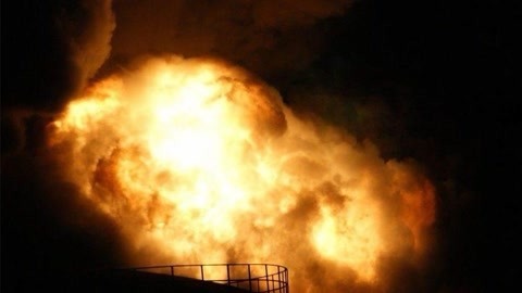 鹰眼战情室 美东海岸最大炼油厂爆炸