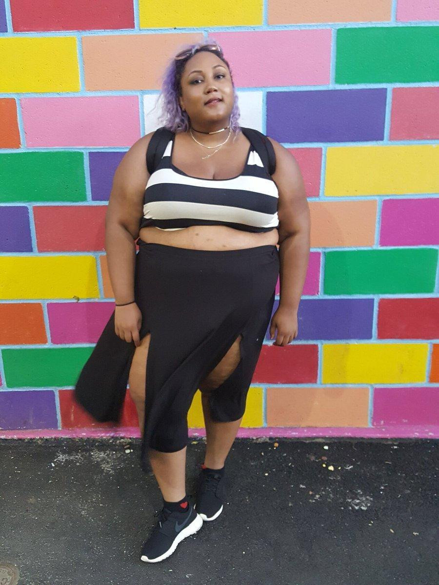 胖妞也穿比基尼自信的女人最美