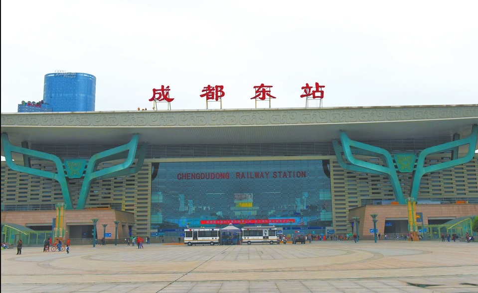 成都东客站设施改造启动 升级1686个全新车位