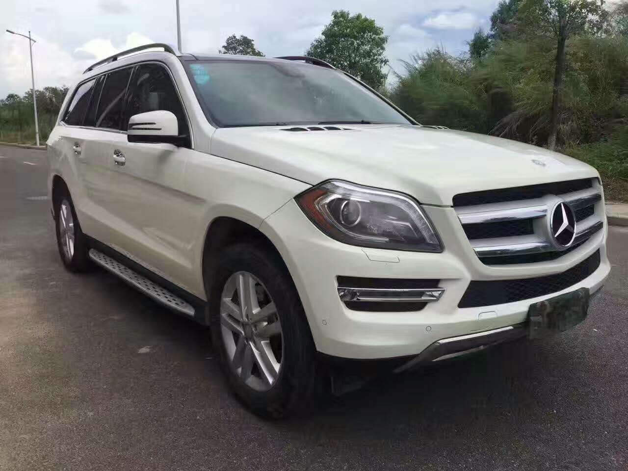 6l自然吸气发动机 最大功率340马车250kw,最大扭矩为460nm,从发动机的