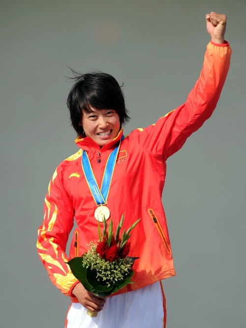 中国奥运皮划艇女冠军图片