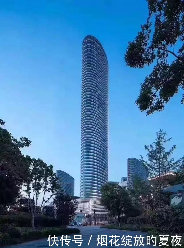 [热点]徐州第一高楼——苏宁广场,一般地级市还有比这更霸气的商圈吗?