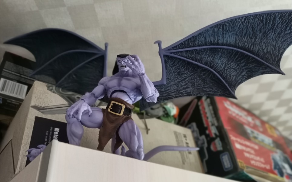 80后童年动漫人物 neca夜行神龙可动人偶 歌利亚介绍