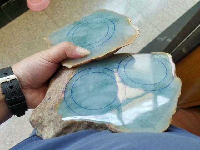 翡翠半明料风险真的最小吗