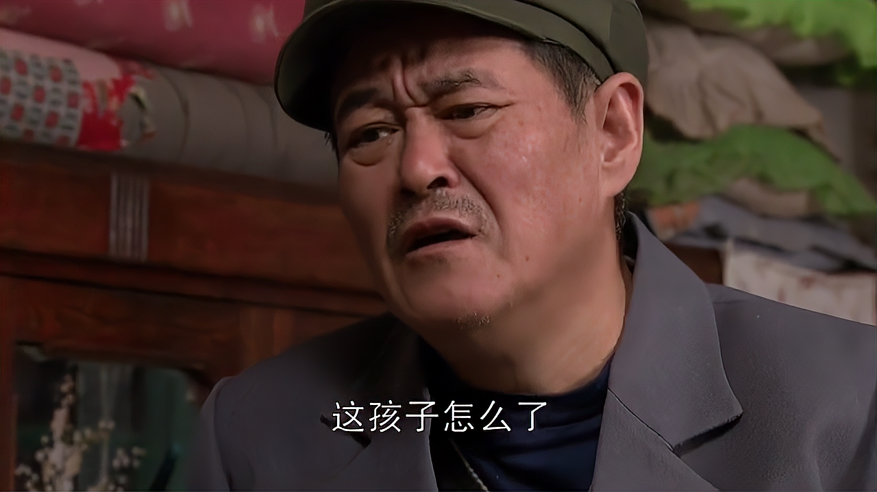 樱桃红:赵本山教儿子劁猪,儿子吓得嚎啕大哭,可怜的孩子!