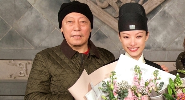 倪妮与倪大红的关系,一直被网友好奇,知道真相后,让人结目瞠舌