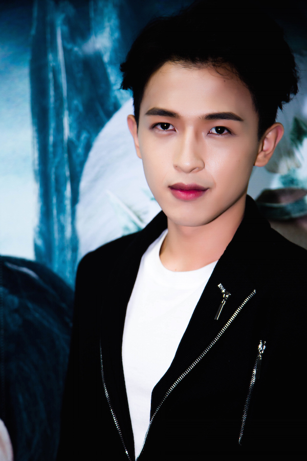 黄德毅《幻城》守护宋茜 被封"国民骑士"