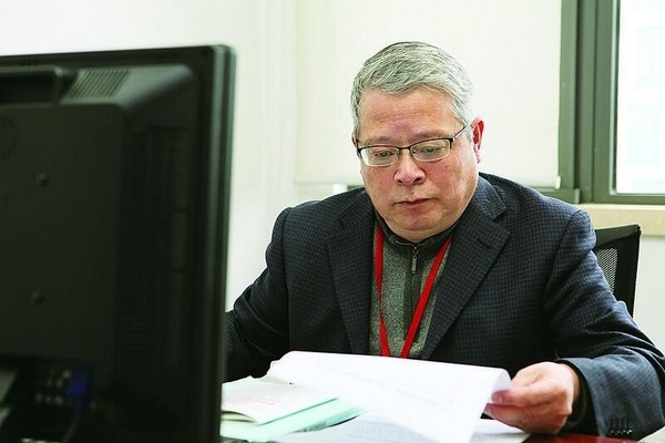 上海纪委张玲玲:以人民的名义 让贪官低头