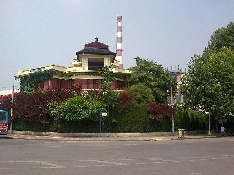 下关发电厂位于江苏省南京市区西北隅,是一个有着90多年历史的老电厂