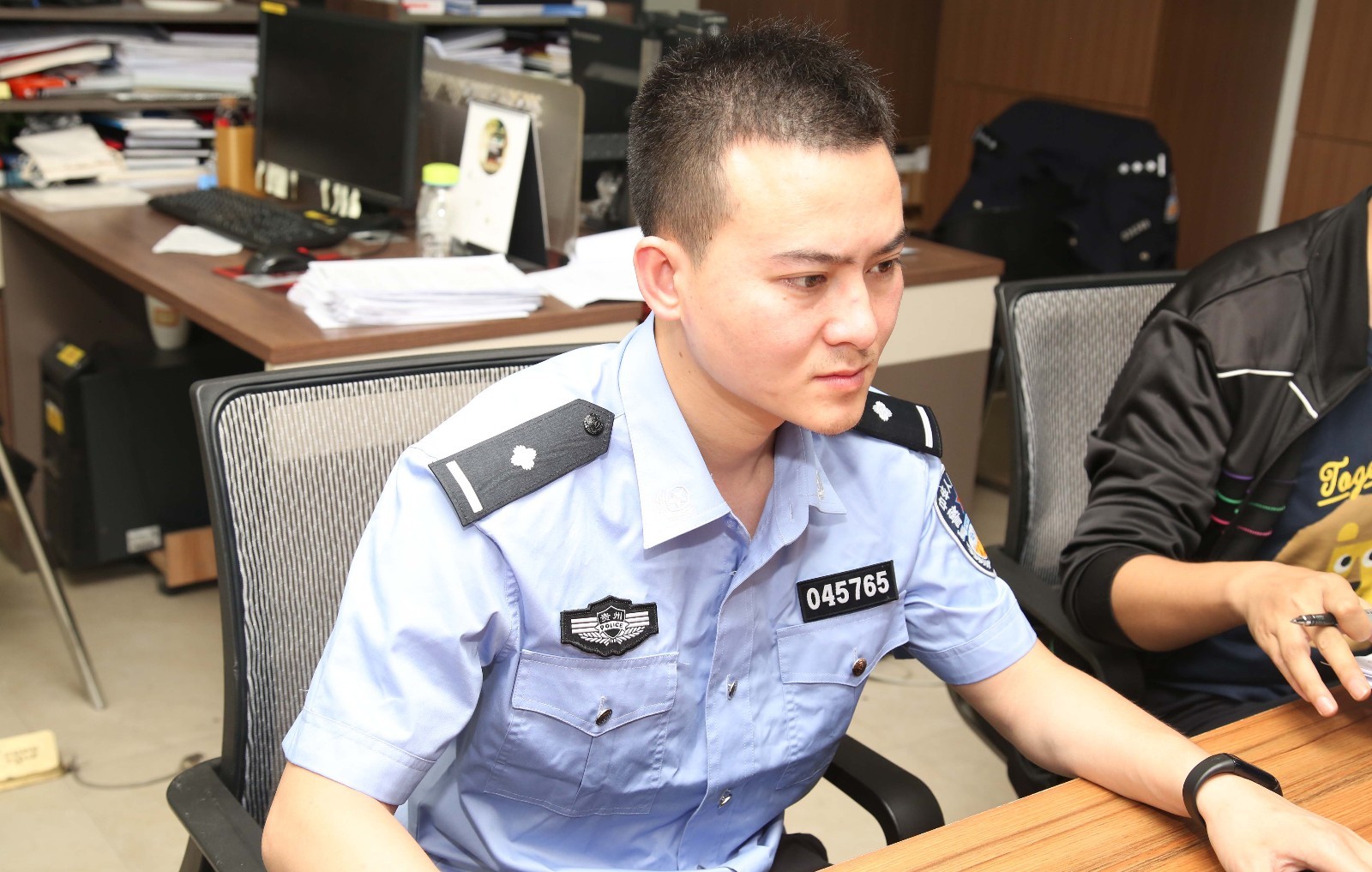 刑警刘朝良:拿什么谢谢你?我的爱人!