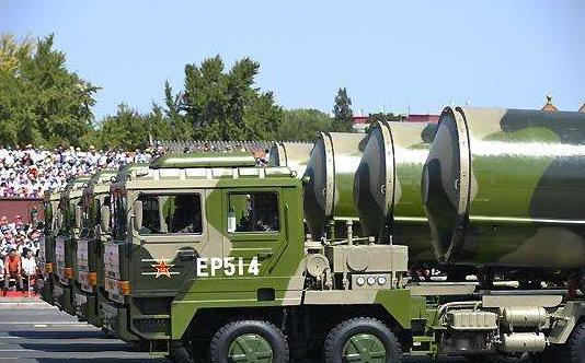 东风41导弹击中1万公里外的美国需多长时间?剧烈变轨让人恐怖