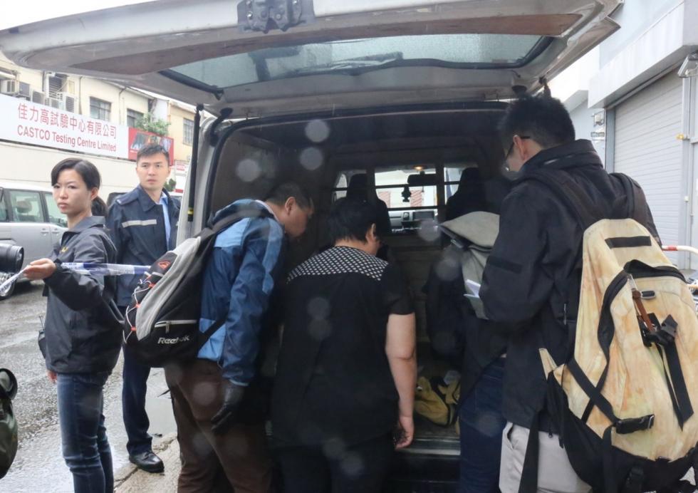 新闻 > 正文  案件现已交由新界北总区重案组接手,大批探员到现场调查